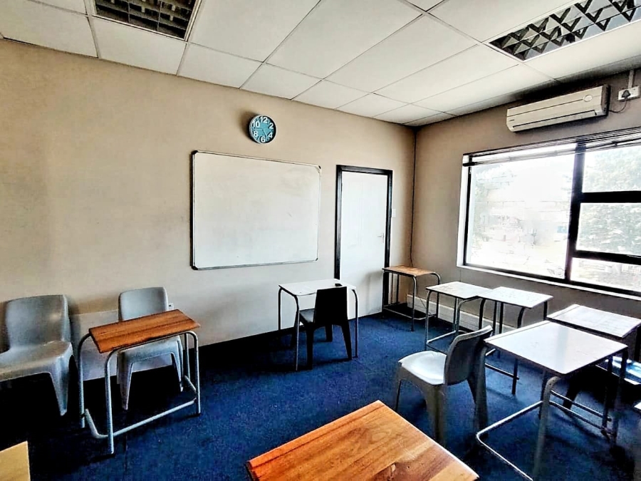 Commercial Property for Sale in Southernwood Eastern Cape